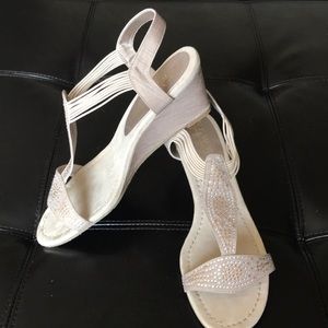 New York Transit Cream Wedge Sandal Size 10